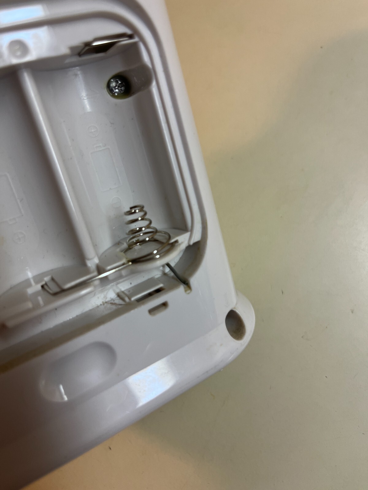 For Parts Not Working Sony ICFS79W Weather FM/AM 3 Band Radio READ