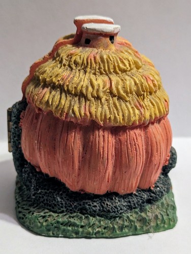 Halloween Hinged Pumpkin Figurine Resin - Picture 2 of 4