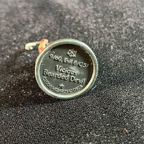 DEMONWEB (2008) D&D Build Your Collection - Figures and Stat Cards - Picture 17 of 110