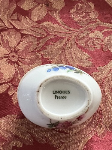 Limoges France Egg Trinket Box Floral Gold Rim Porcelain - Foto 8 di 9