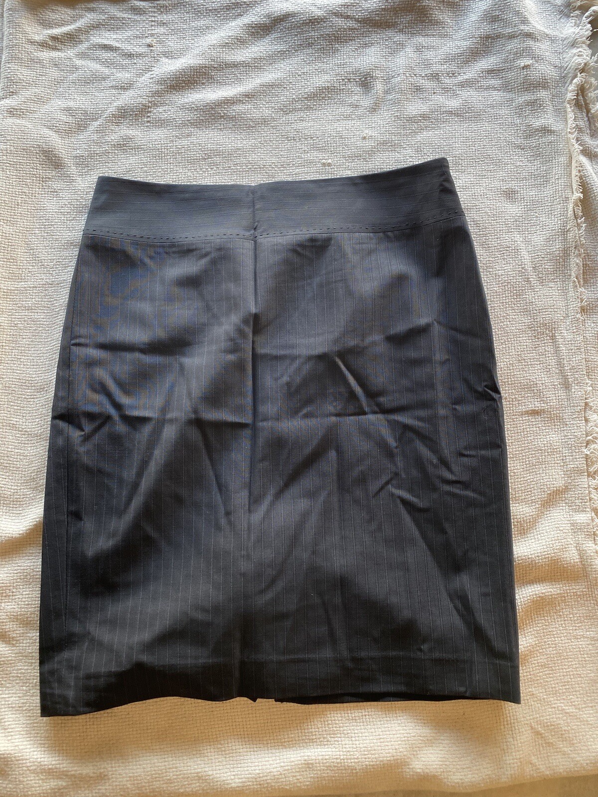 luxe the  limited  skirt pencil stripped size 4 - image 1