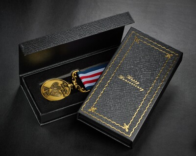 Unsere Dienstmedaille zum 45. Saphir Hochzeitstag + Etui. Geschenk/Präsent. Gold