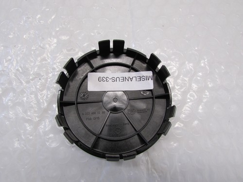 Mercedes-Benz GLC300 X253 2017-2022 tapacubos de llanta central logotipo OEM A2224002200 - Imagen 5 de 8
