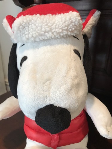 Macy’s Snoopy 19” Plush Stuffed Peanuts Beagle NWT 2015 New Christmas Holidays - Picture 3 of 9