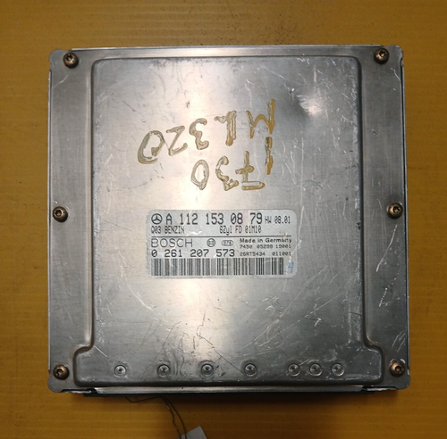 01 - 05 Mercedes Benz E320  A1121530879  Engine Computer ECM ECU 0261207573 - Picture 1 of 3