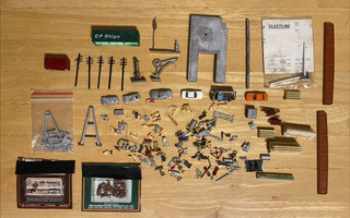 JOB LOT OF ACCESSORIES N GAUGE METAL & PLASTIC