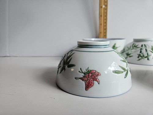 White Embossed Bamboo & Butterfly Set of 4 Footed Rice Bowls Blue Rim Japan 4.3" - Picture 14 of 15