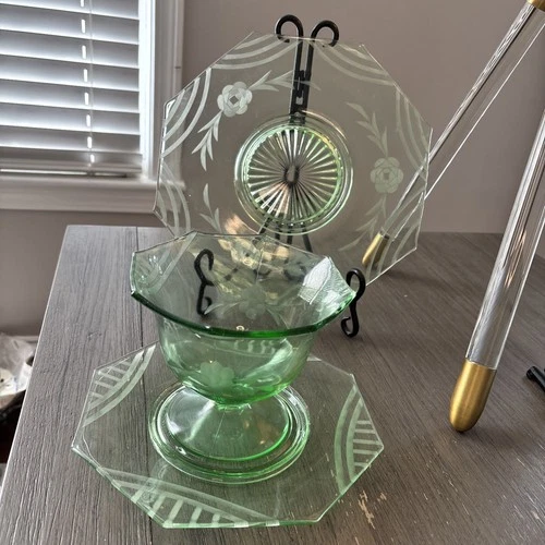 Vintage Set Of 3 Green Depression Glass Plate, Platter, And Compote Etched
