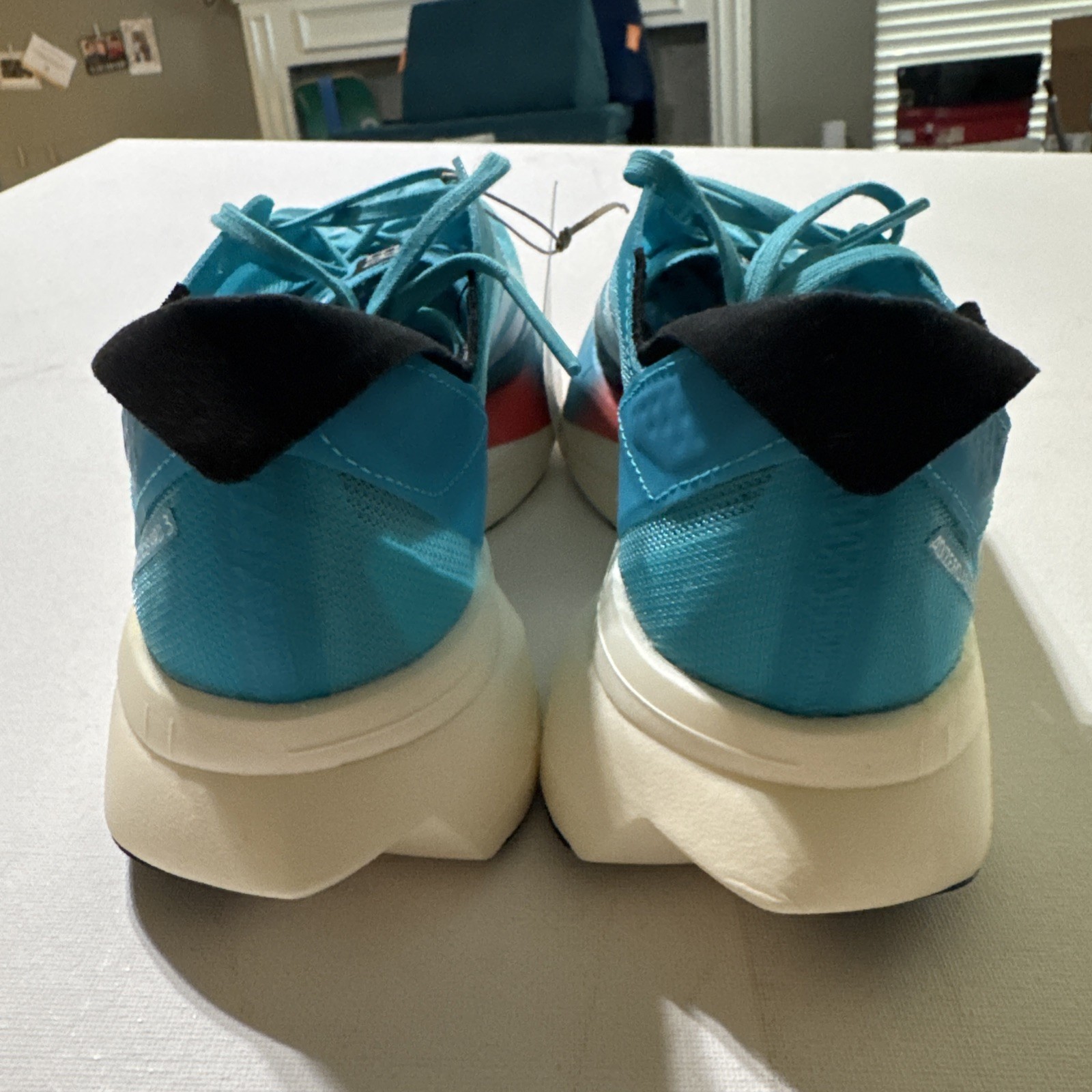 Picture 5 of 24