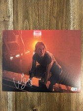 Cailee Spaeny ‘Alien: Romulus’ Signed 11x14 Photo ‘Rain’ Beckett Certified Cailee Spaeny ‘Alien: Romulus’ Signed 11x14 Photo ‘Rain’ Beckett Certified