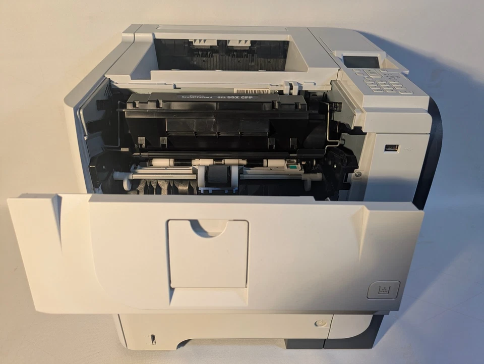 HP LaserJet P3015 42ppm Monochrome Laser Printer Low Pages + Extra Tray - Image 4 of 4