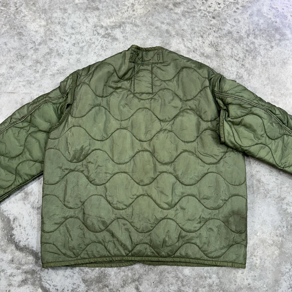 Abrigo militar forro clima frío para hombre grande verde acolchado nailon poliéster unicor Foto 4 de 4