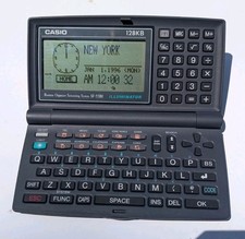Casio Illuminator SF-5580 128KB Business Organizer Scheduling System PDA