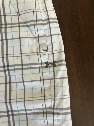 Under Armour Golf Shirts Men’s Size 40 - Picture 2 of 6