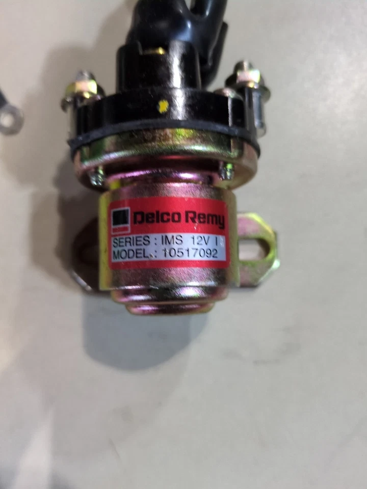Relé de arranque Delco Remy #10517092 Foto 2 de 4