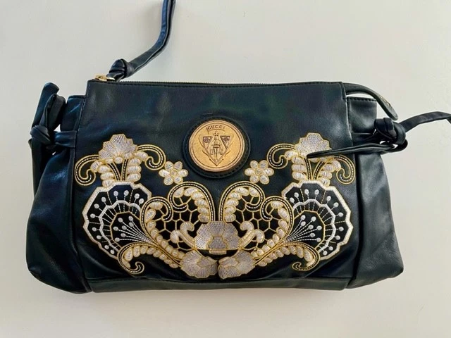 Tom Ford — Gucci Hysteria RARE Tom Ford era embroidered black and gold clutch