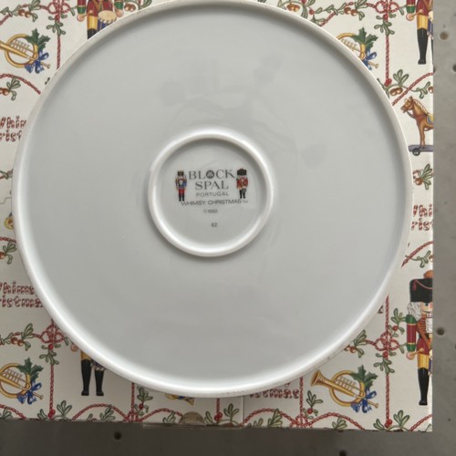 Block Whimsy Christmas Nutcracker Bowl - Foto 3 di 3