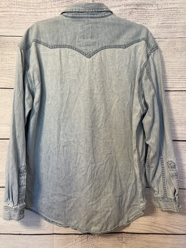 Vtg Levis Pearl Snap Denim Shirt Men's Relaxed Blue Western Cowboy Rancher. MED - Picture 10 of 11