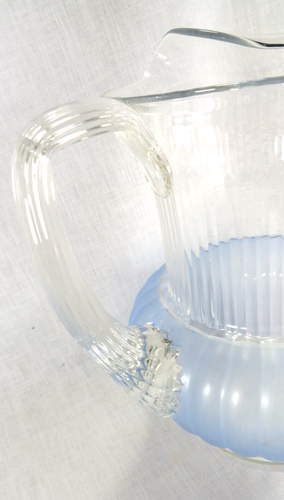MCM Rare Macbeth Evans Blue and Clear Depression Glass 8.5" Pitcher - 第 4/9 張圖片