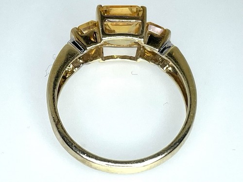 9ct Yellow Gold Rectangular Citrine 1.946ctsTrilogy Diamond Ring 3.1g 'N' 2007 - Picture 14 of 15