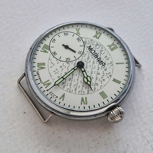 Vintage Soviet mechanical wrist watch MOLNIJA. USSR - Picture 6 of 15