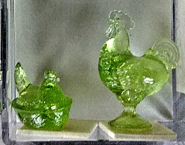 Casa de Muñecas Miniatura Crisnbon Gallo y Anidación Gallina Set en Verde Escala 1:12 Foto 3 de 3