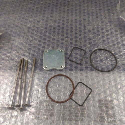 Injection Pump Repair Kit A0120740001 Compatible with Mercedes Actros L - Picture 1 of 2