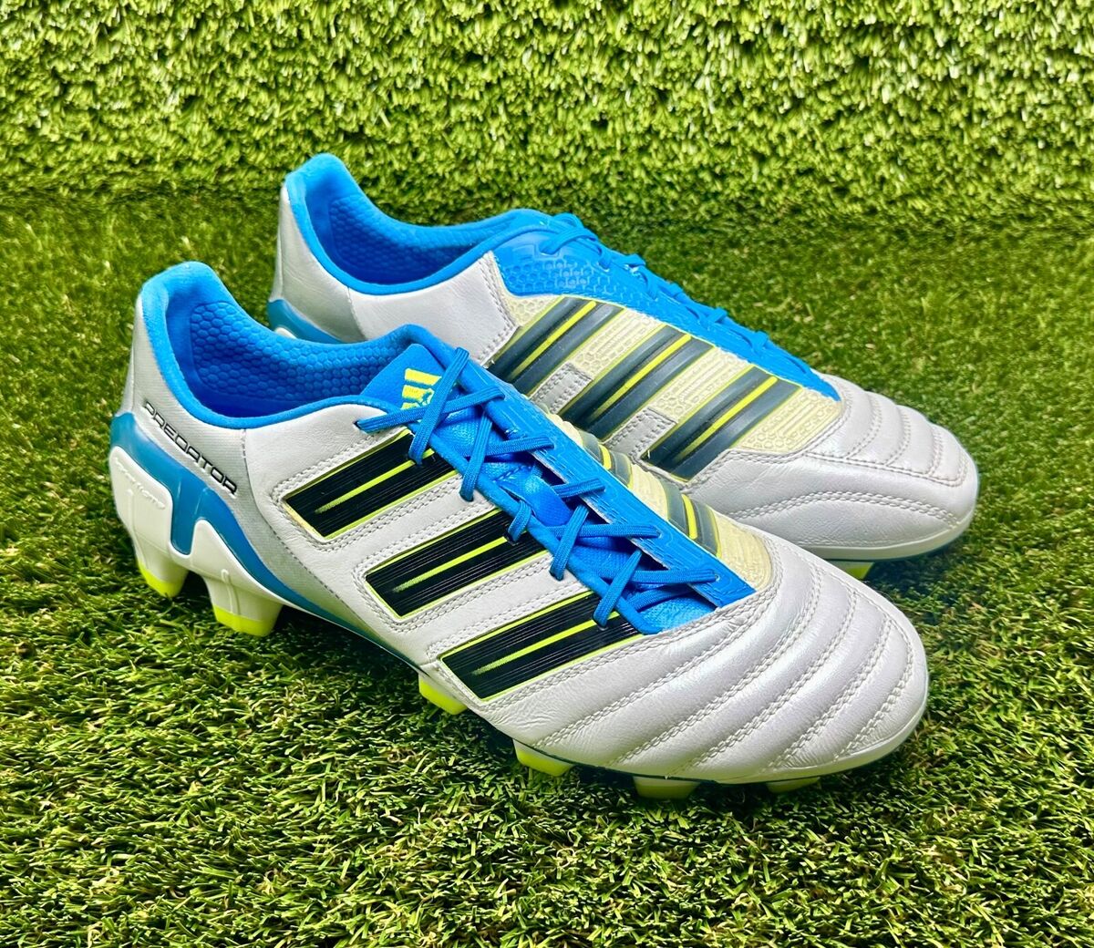 Adidas Adipower Predator FREE GIFT (ref: 24 Elite Accuracy Adidas Adipower Predator FREE GIFT (ref: 24 Elite Accuracy