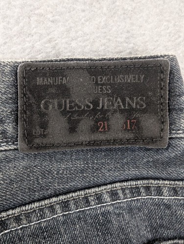 Guess Jeans Mens SZ 36x32 Blue Relaxed Distressed Straight Faded Whiskers Y2K - Picture 9 of 14