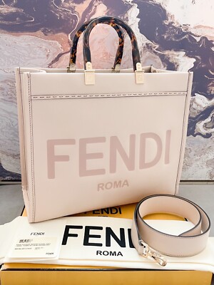 【送料&関税込】Printed Plexiglass And l Forever Fendi E Fendi Medium Sunshine Plexiglass Calfskin Leather Tote | eBay