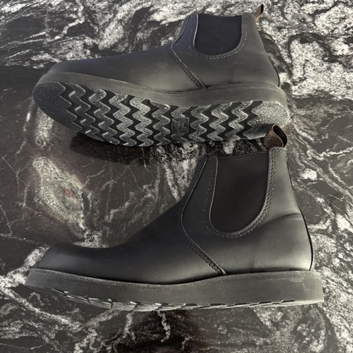 Red Wing Heritage Men Classic Chelsea Boots Black Harness Sz 9.5D 2nds - Picture 2 of 16