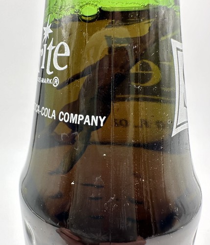 Botella de refresco Sprite Wind Cave de colección caballo interior con hoyuelos completos - Imagen 13 de 14