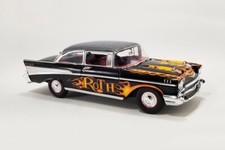 ACME 1957 Chevrolet Bel Air Big Daddy Ed Roth´s Custom Paint Shop 1/18. A1807014