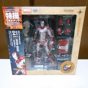 revoltech iron man mark 5
