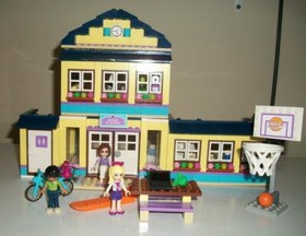 USED LEGO Friends Heartlake High (41005) with MANUALS & FIGURES