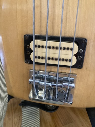 Vintage 1980’s Carvin BL-50 Solid Body Bass Guitar Right Handed READ - Picture 4 of 23