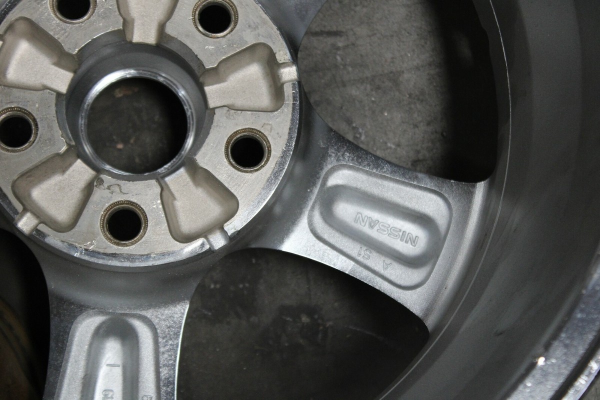 01 2001 NISSAN MAXIMA OEM WHEEL RIM CHROME 999W1ML000 62399