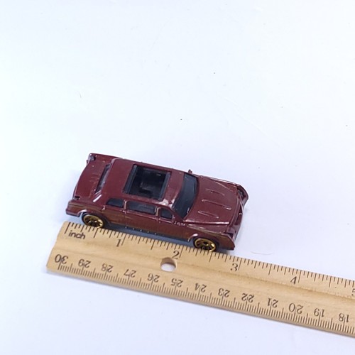 Coche de juguete Matchbox 2001 limusina Tailandia 1:64 marrón metálico limusina - Imagen 7 de 7