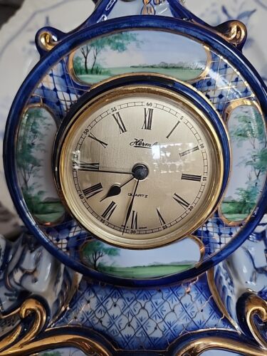 Hermle Porcelain Delft Hand Painted Table Top Clock Quartz Porcelain Feet - Picture 3 of 24