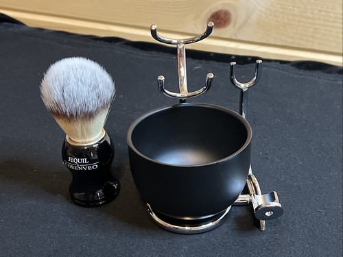 Deluxe Shaving Kit for Men, 3 in 1 Shaving Set Include Shaving Brush, Stand Bowl - Picture 4 of 4