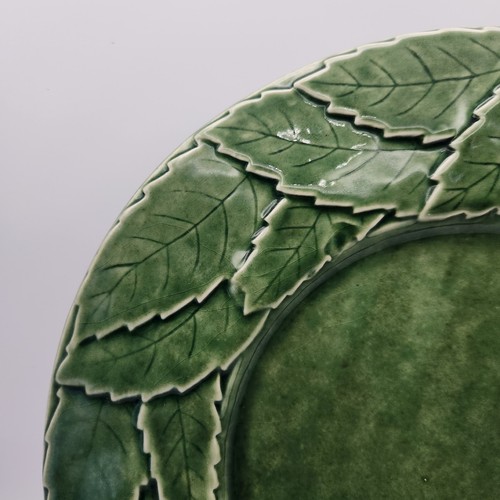 Porta Cerámica Mayólica Hoja de Acebo Plato para Servir 13" (lote de 2) Portugal - Imagen 14 de 23