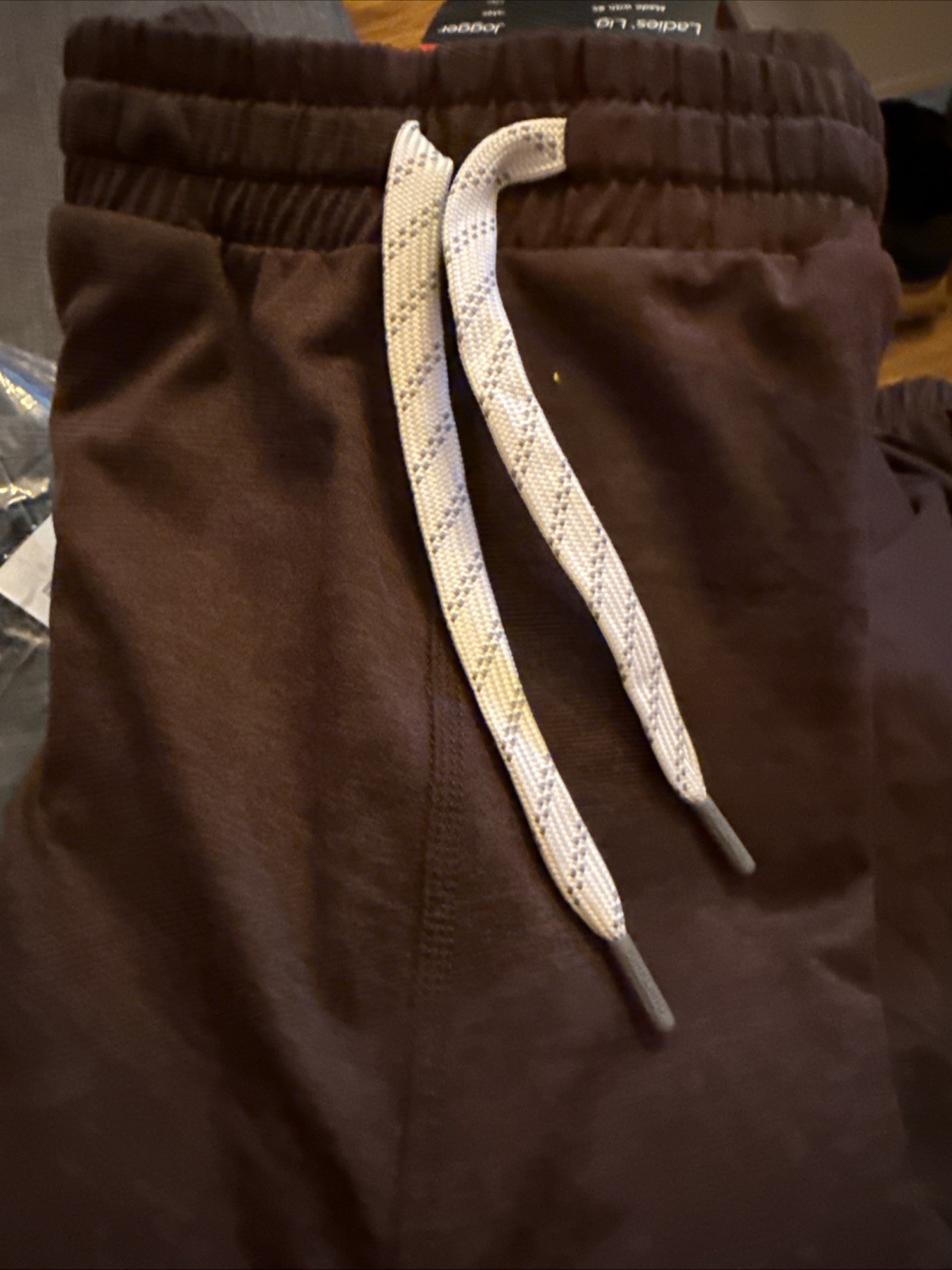 Picture 2 of 4