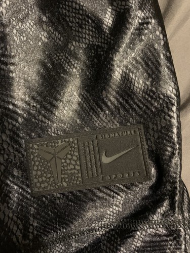 Nike Kobe Bryant Dri-Fit Reversible Jersey Basketball FZ0934-010 Mens Size Small - Picture 3 of 5