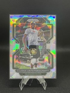 2021-22 Panini Prizm - Giannis Antetokounmpo - #1 - Ice Prizm