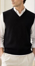 Club Room Men  s M Black Lambswool Knit V-Neck Sleeveless Sweater Vest