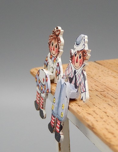 OOAK Karen Markland Raggedy Ann & Andy Shelf Sitters Dollhouse Miniature 1:12 - Picture 5 of 9