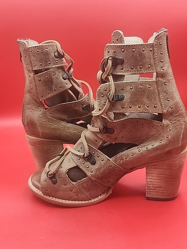 Freebird by Steven Brown Brandy leather lace up block heel sandals - NEW Size 9 - Picture 3 of 9