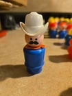 Vintage Fisher Price Little People Western Town Sheriff Figure Toy Part #934 OD1