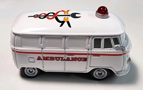 Takara Tomy Tomica Cars Fillmore Ambulance Rescue 1/64 Diecast Volkswagen Disney - Picture 8 of 10