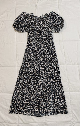 Old Navy Navy Kleid mit Blumenmuster und offenem Rücken Größe Small neu mit Etikett
